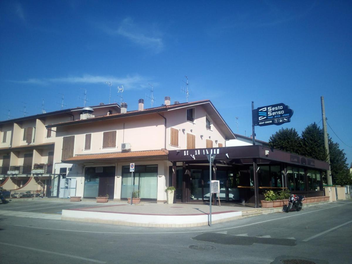 Sestosenso Food Drink Sleep Ristorante Pizzeria Alloggi Cesena Luaran gambar
